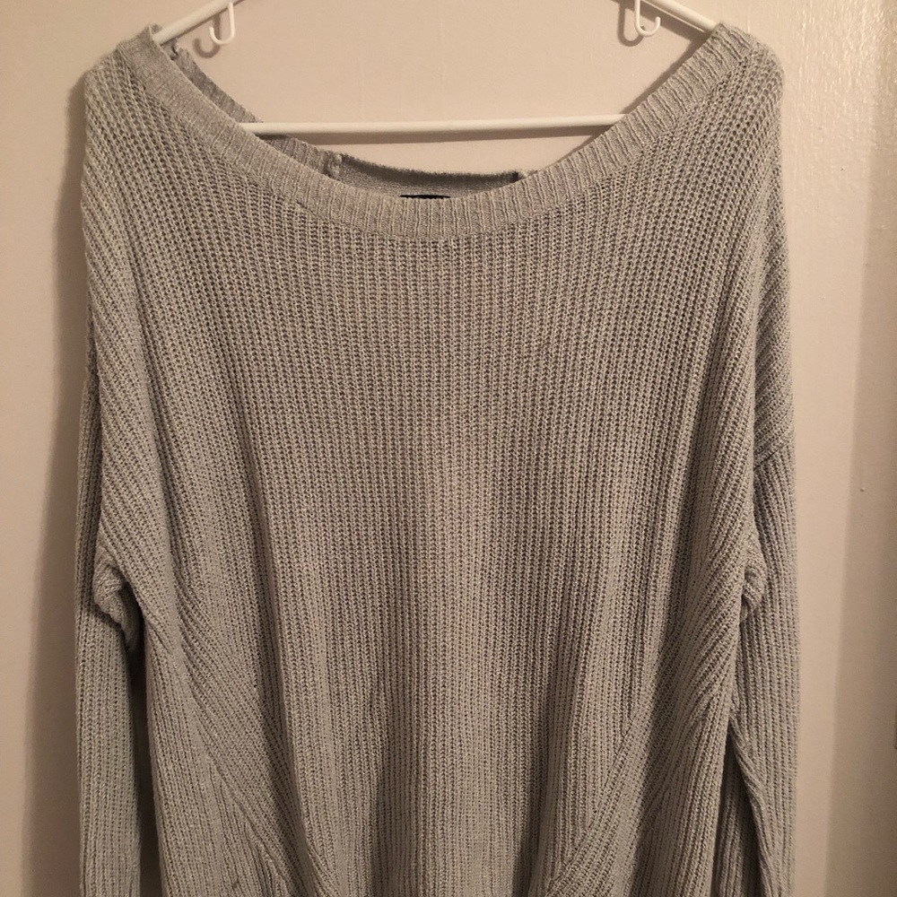 EXPRESS Open Back Sweater - Picture 3 of 4